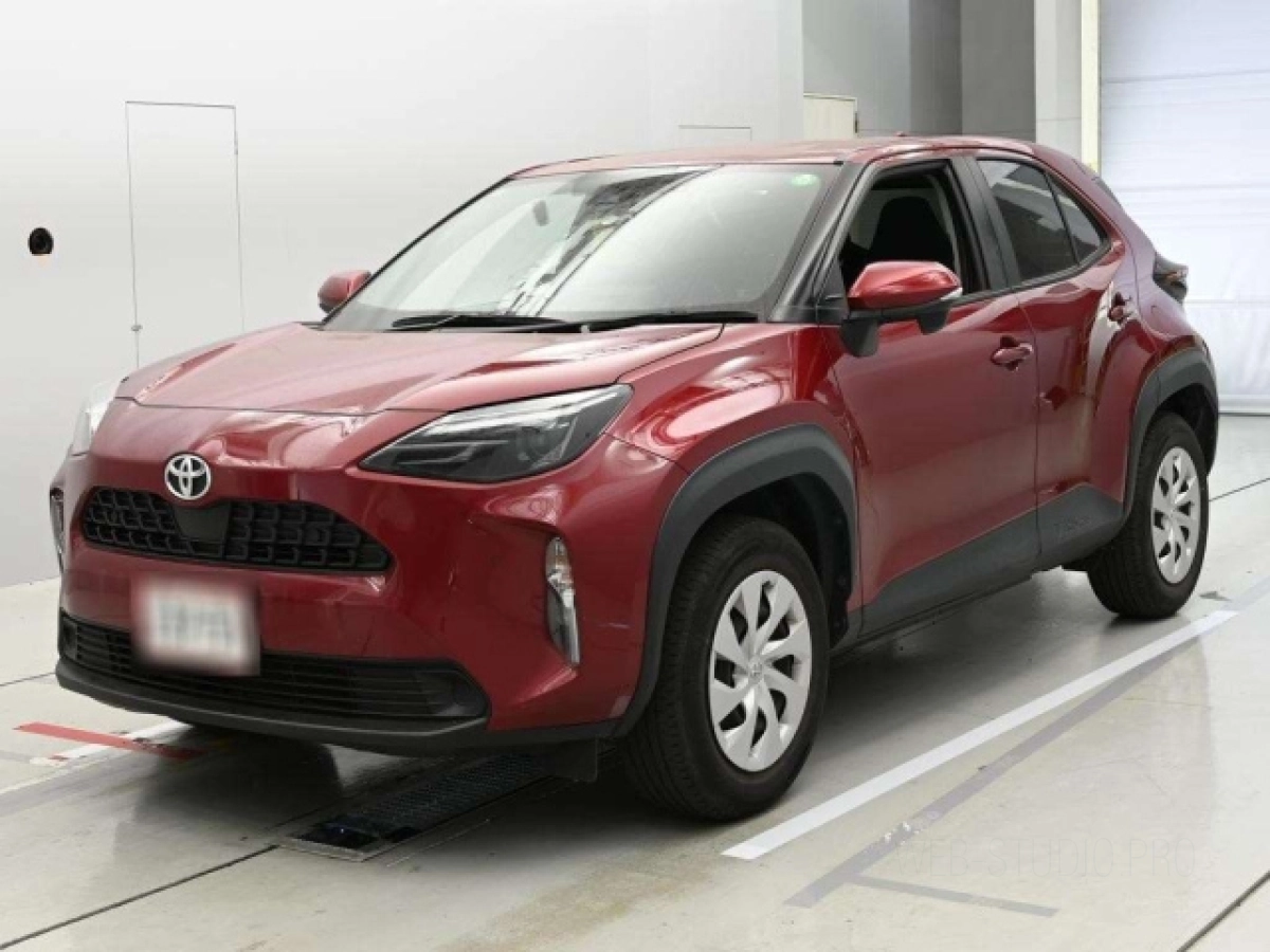 TOYOTA YARIS CROSS