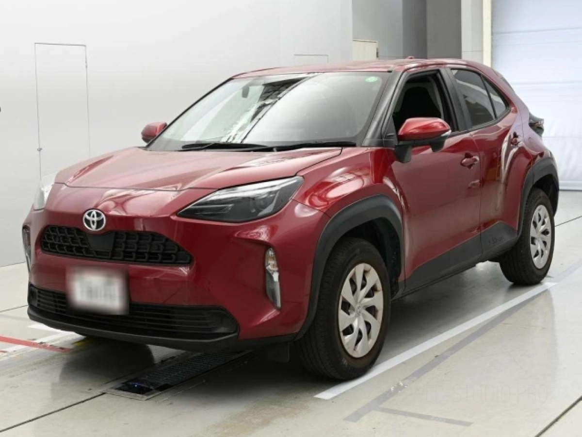 TOYOTA YARIS CROSS
