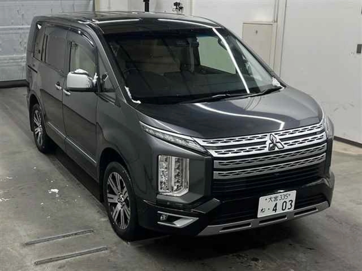 MITSUBISHI DELICA D5 CV1W 2019