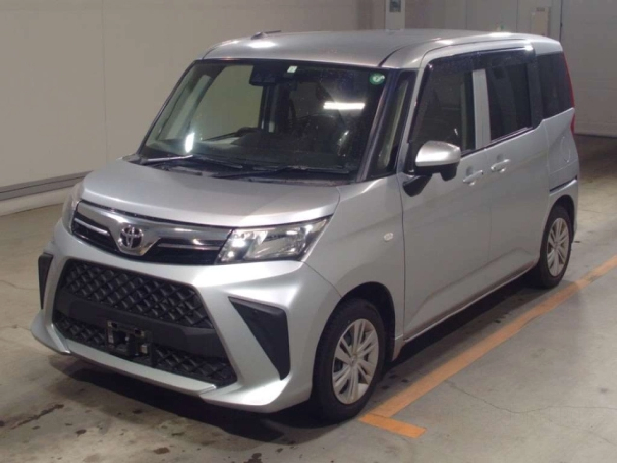 TOYOTA ROOMY M900A 2023