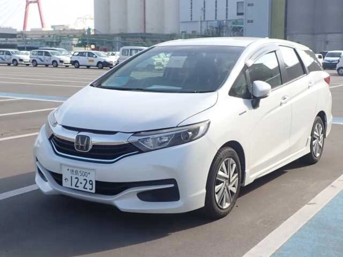 HONDA SHUTTLE GP7 2019