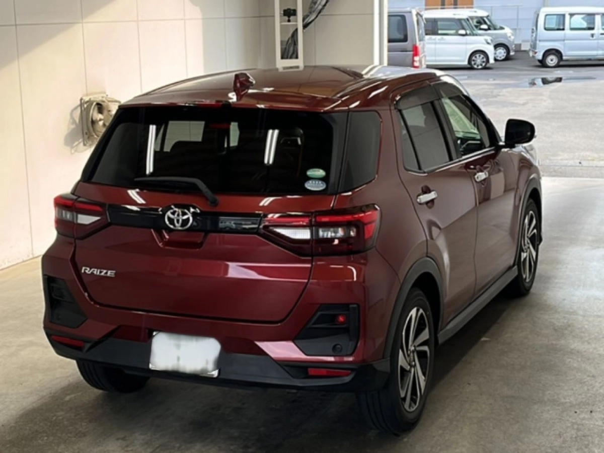 TOYOTA RAIZE