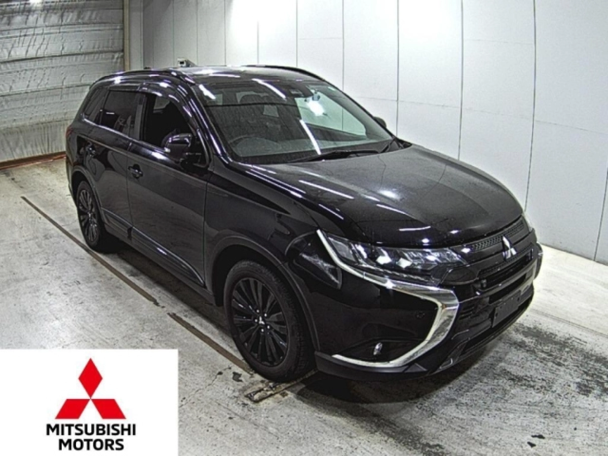 MITSUBISHI OUTLANDER GF8W 2020