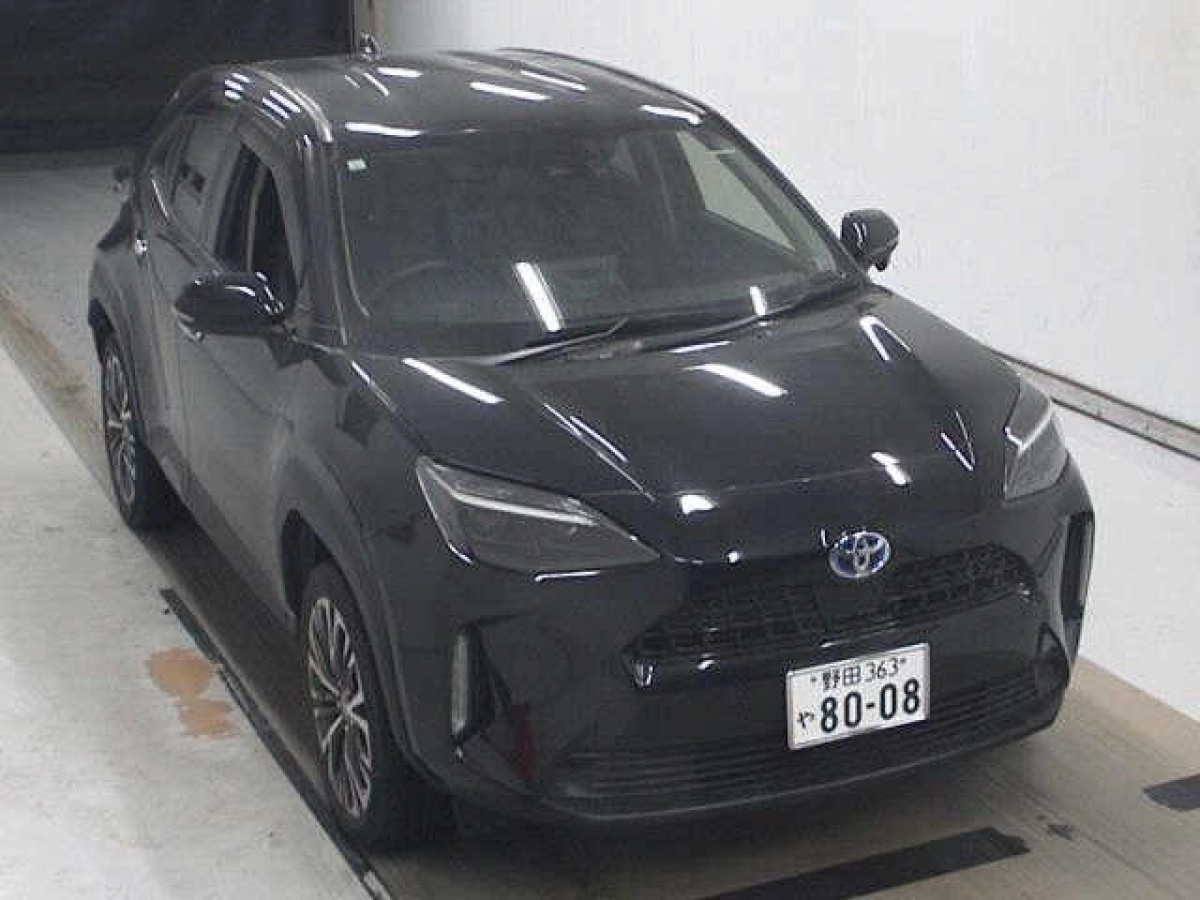 TOYOTA YARIS CROSS