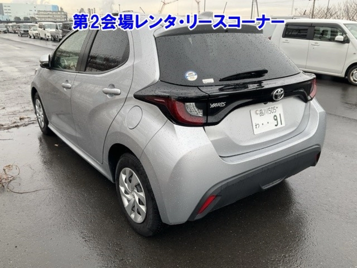 TOYOTA YARIS
