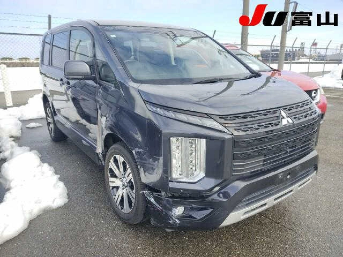 MITSUBISHI DELICA D5 CV1W 2022
