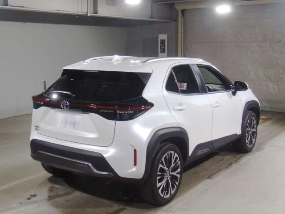 TOYOTA YARIS CROSS MXPB10 2022