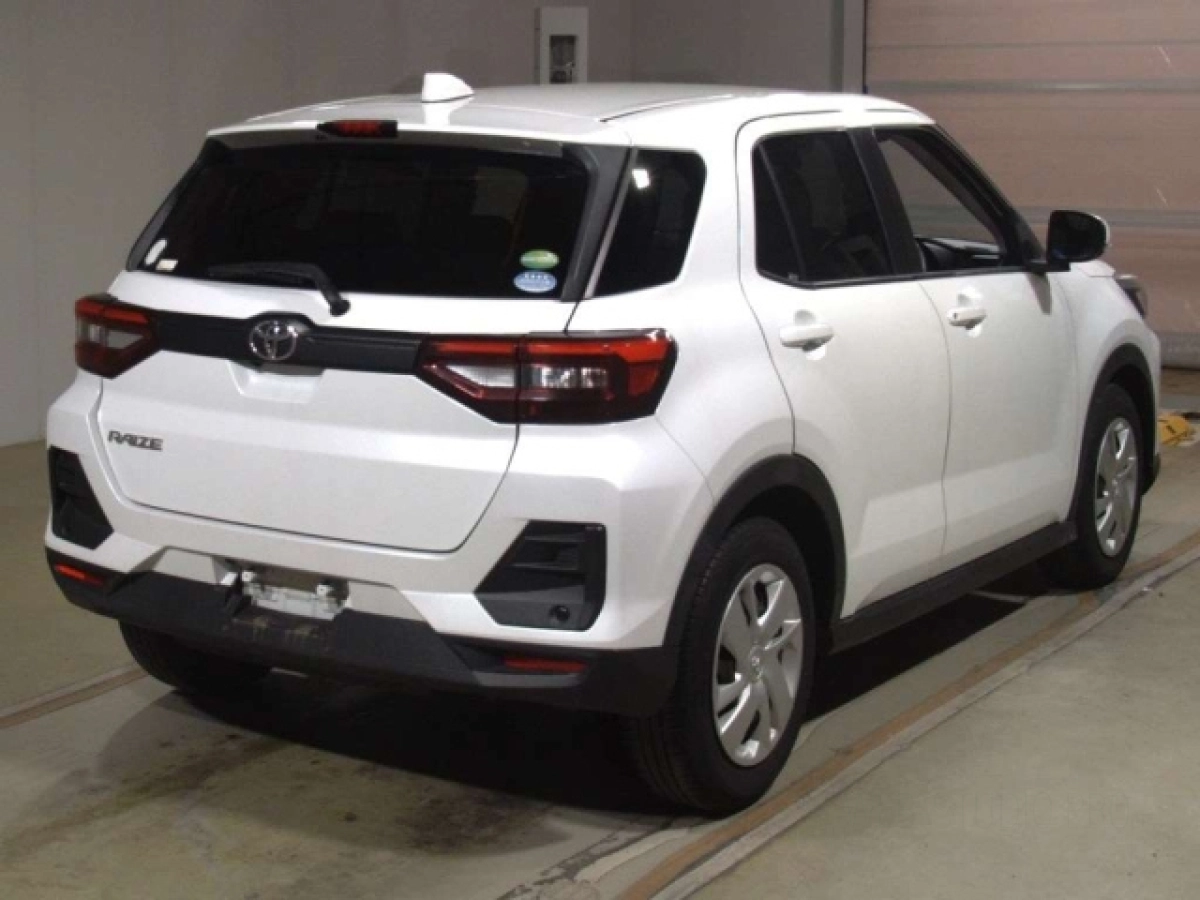 TOYOTA RAIZE
