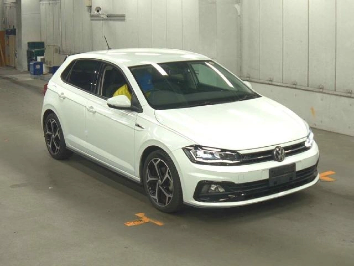 VOLKSWAGEN POLO AWDAD 2020
