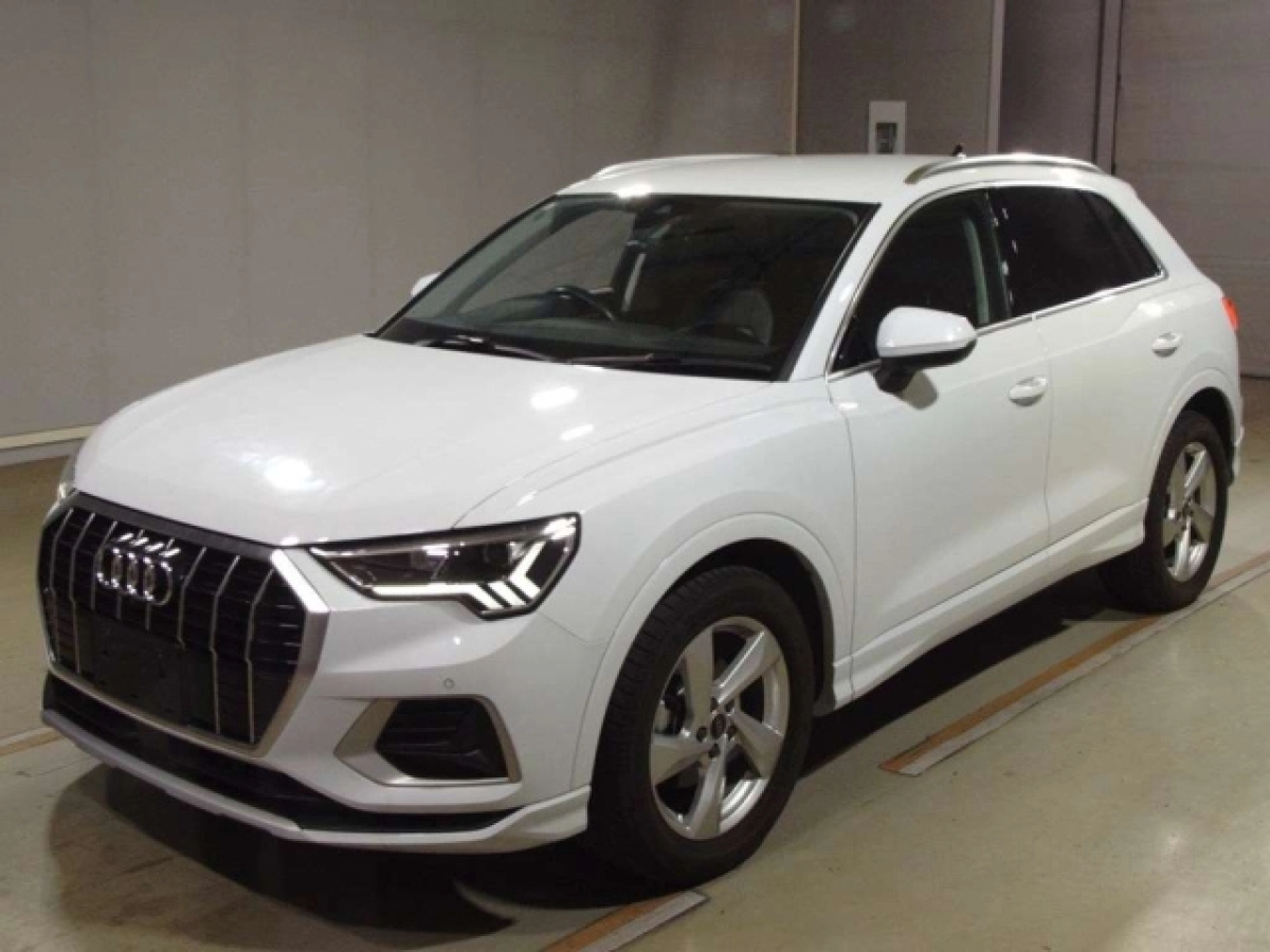AUDI Q3 F3DPC 2021