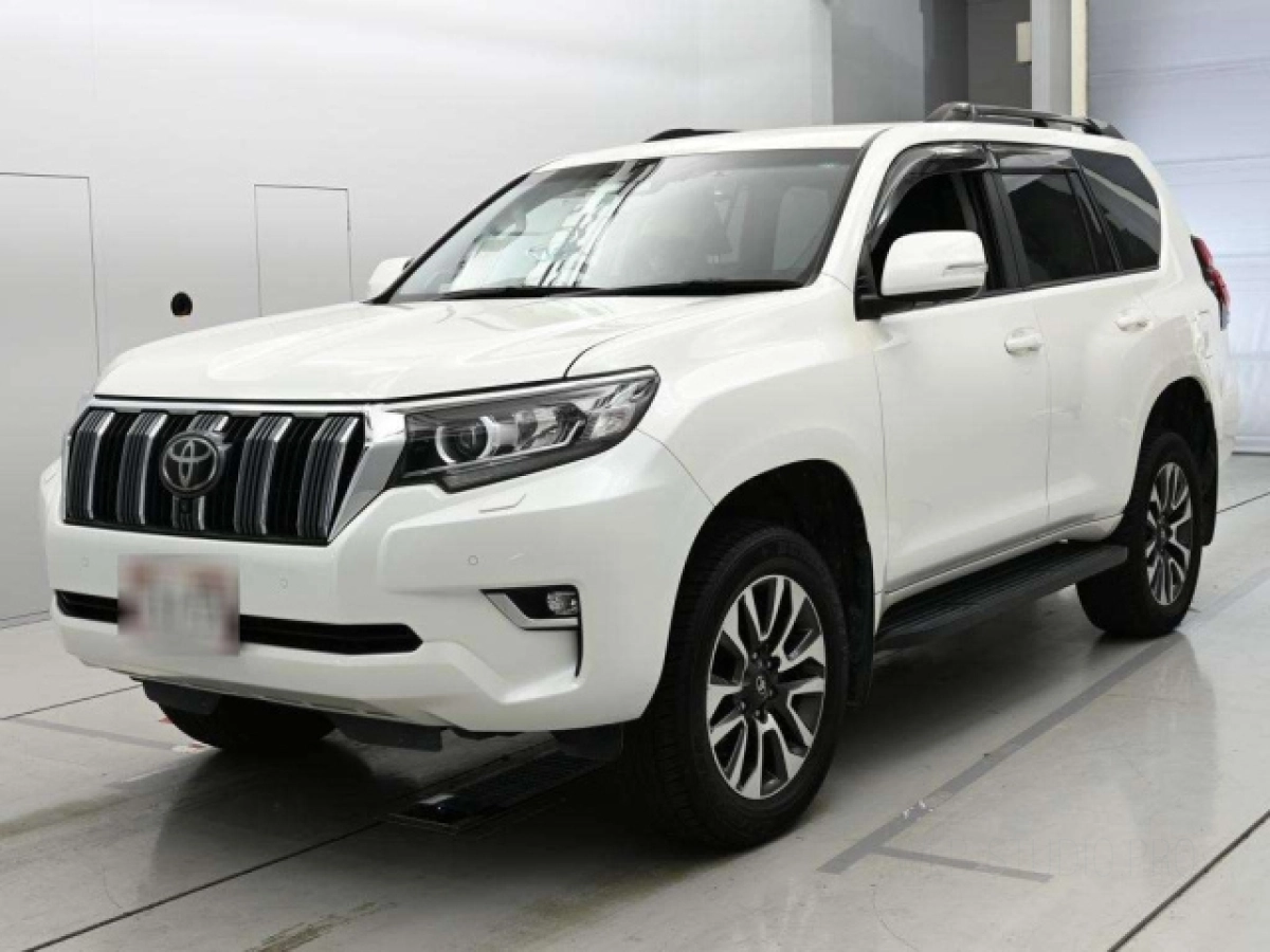 TOYOTA LAND CRUISER PRADO TRJ150W 2022