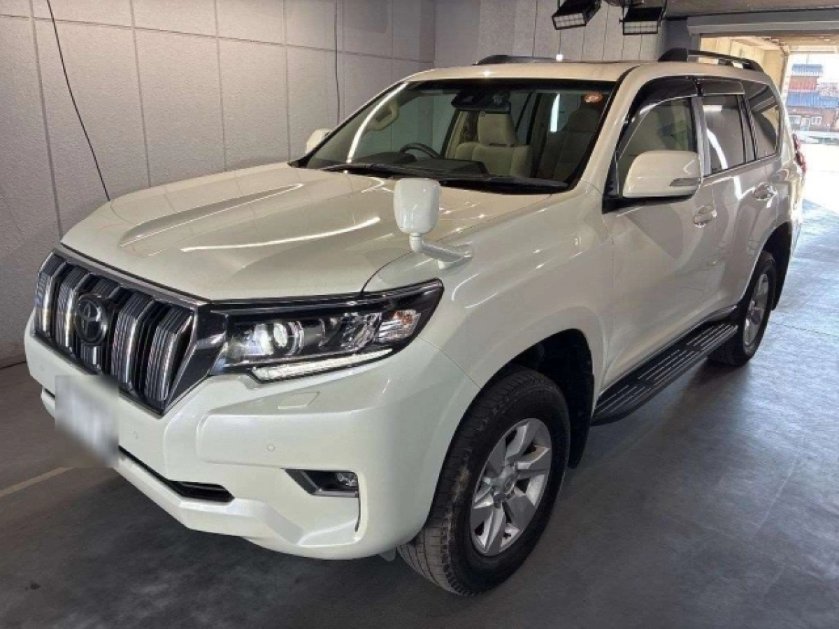 TOYOTA LAND CRUISER PRADO TRJ150W 2022