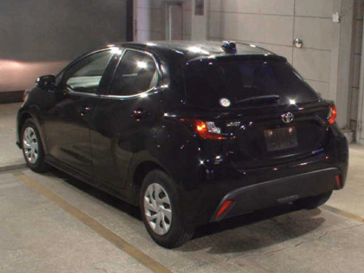 TOYOTA YARIS