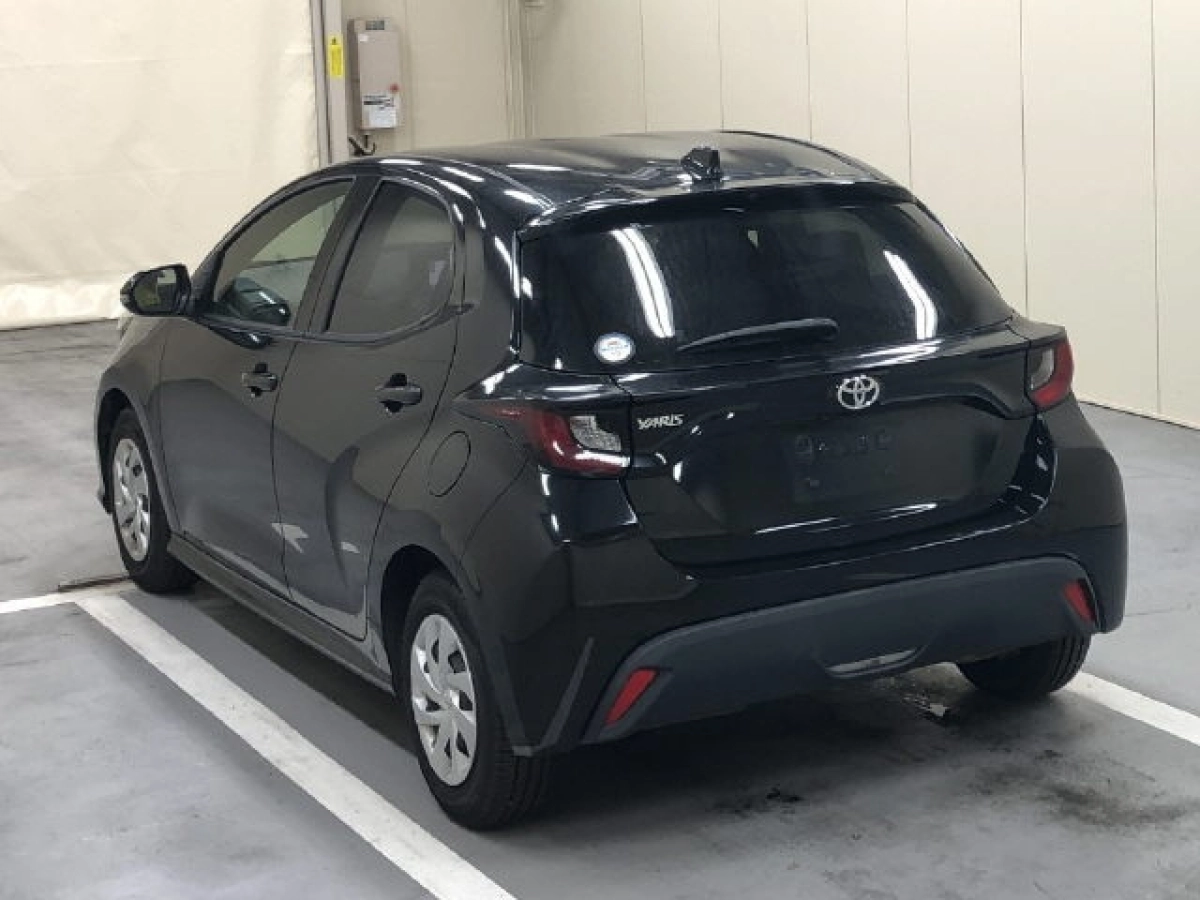 TOYOTA YARIS