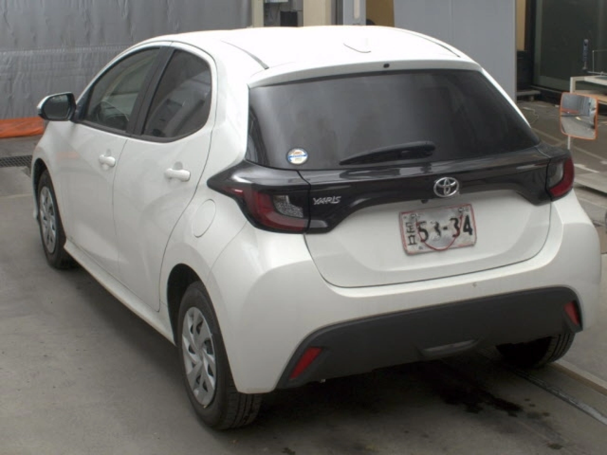 TOYOTA YARIS