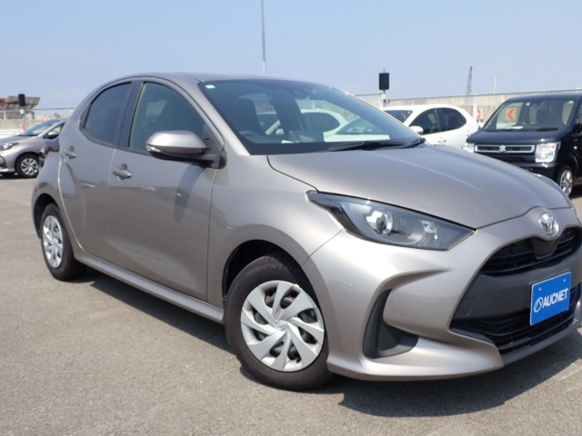 TOYOTA YARIS