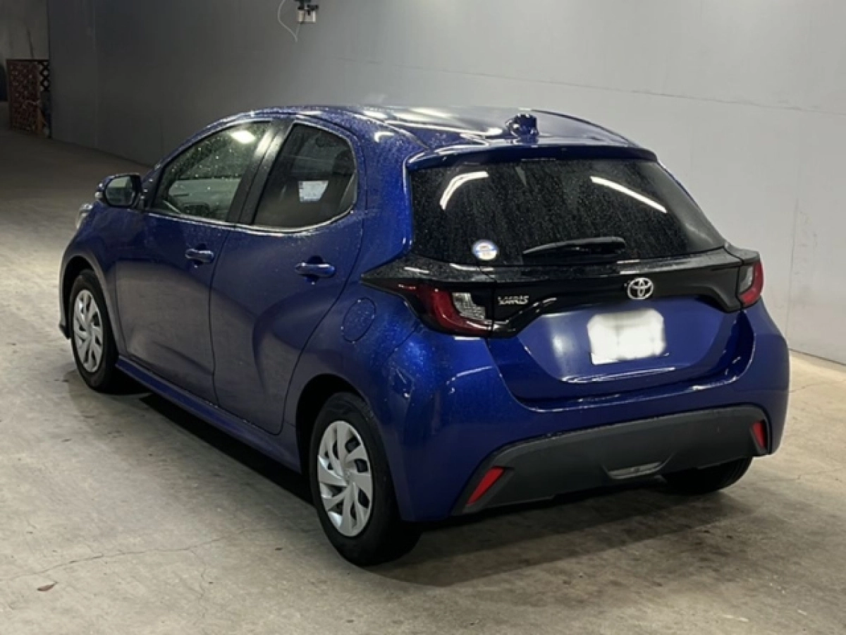 TOYOTA YARIS