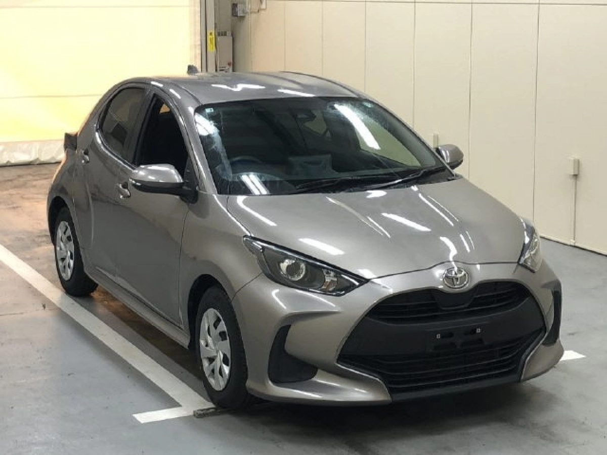 TOYOTA YARIS KSP210 2022