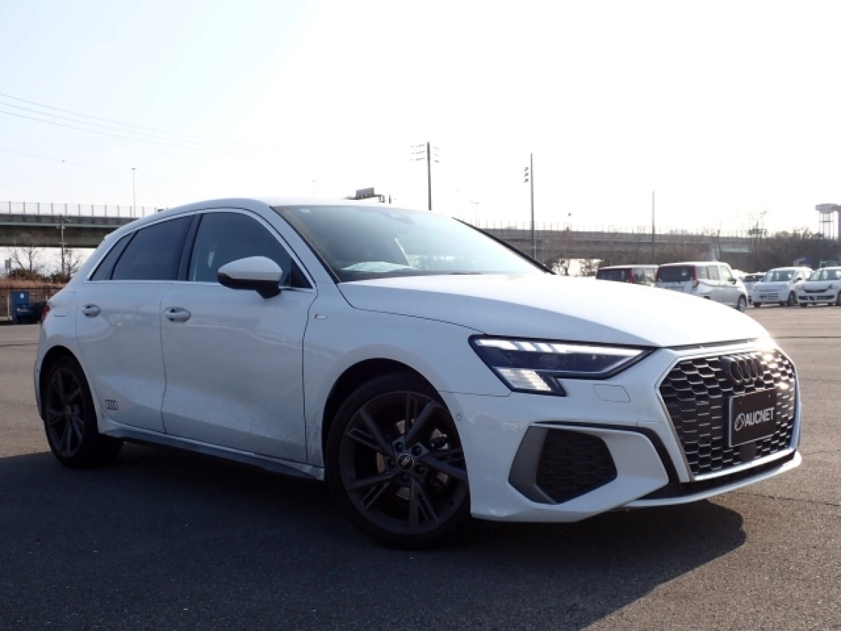 AUDI A3 GYDLA 2022