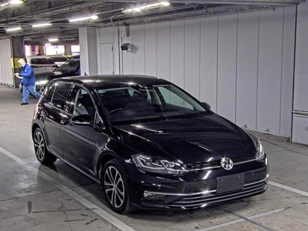 VOLKSWAGEN GOLF AUCJZ 2019