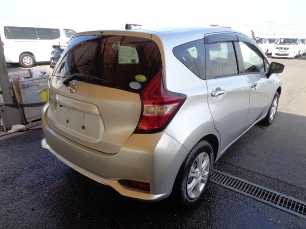 NISSAN NOTE