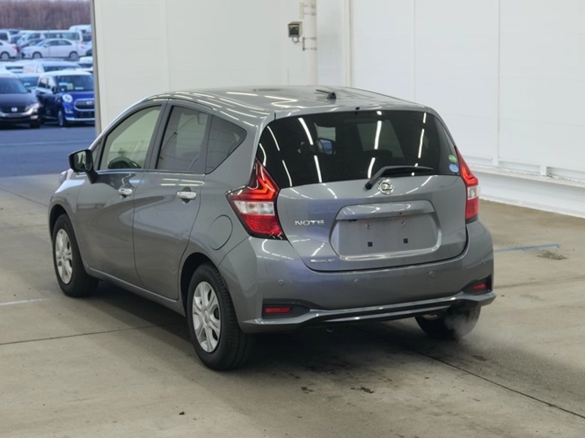 NISSAN NOTE