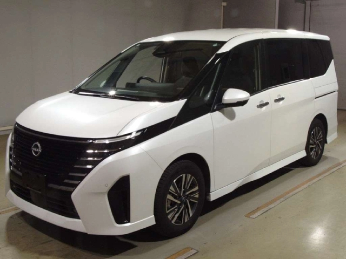 NISSAN SERENA FC28 2023