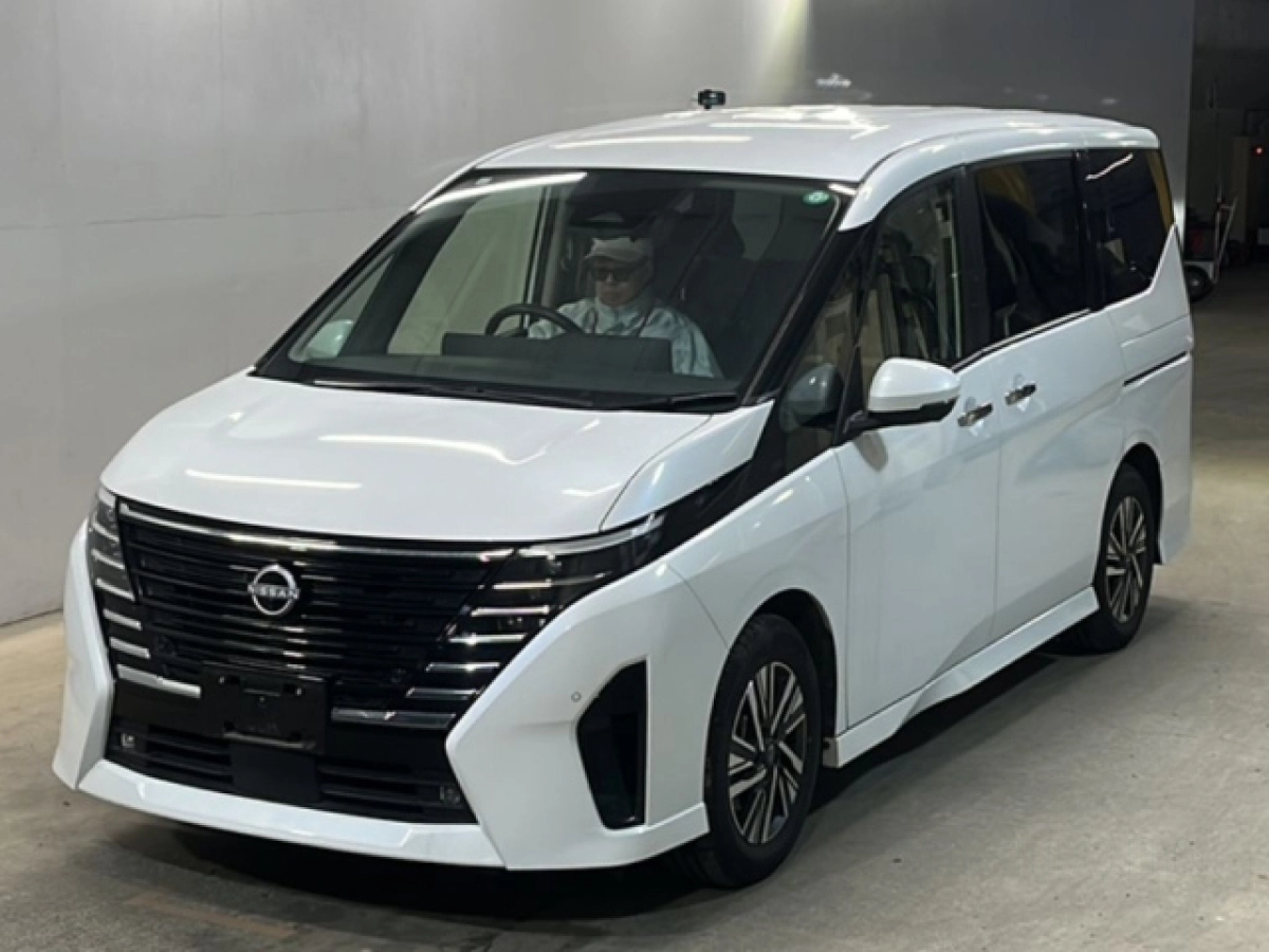 NISSAN SERENA FC28 2023