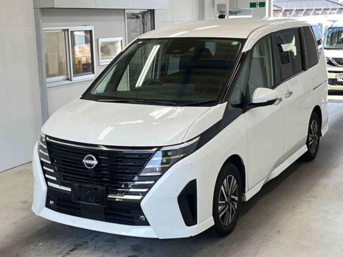 NISSAN SERENA FC28 2023