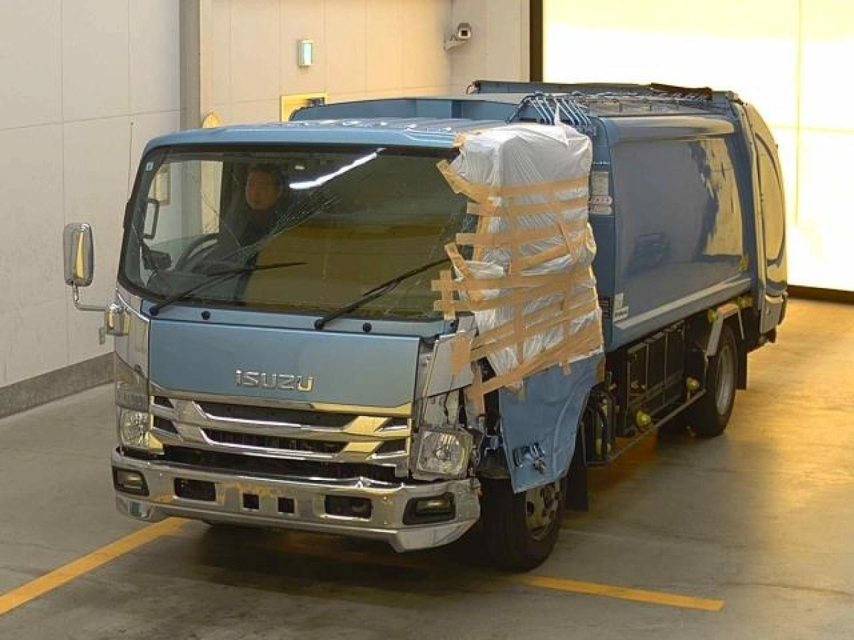 ISUZU ELF NPR85AN 2019