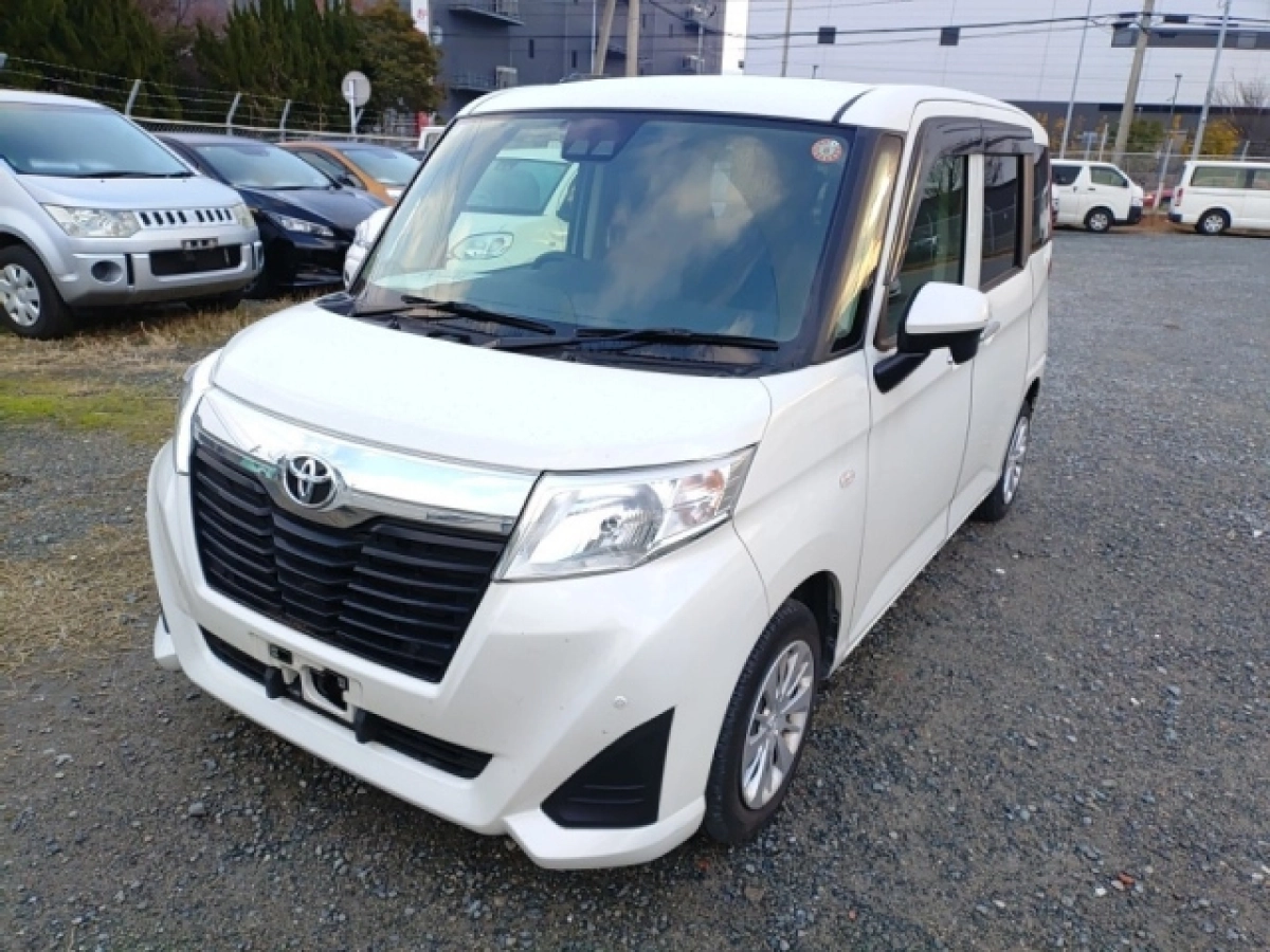 TOYOTA ROOMY M900A 2020