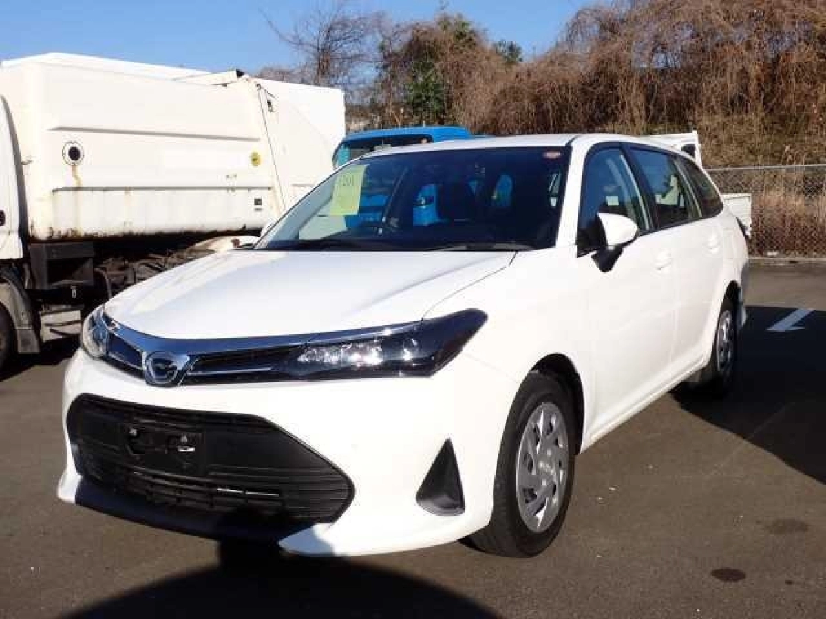 TOYOTA COROLLA FIELDER