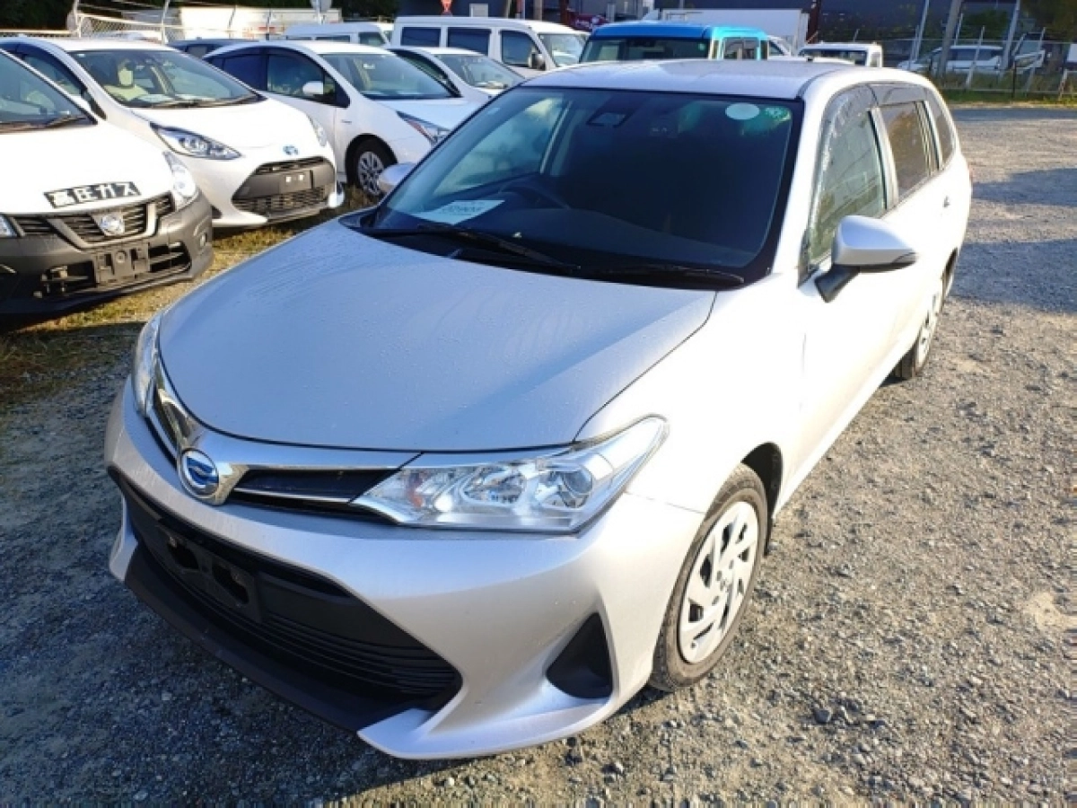 TOYOTA COROLLA FIELDER NKE165G 2020