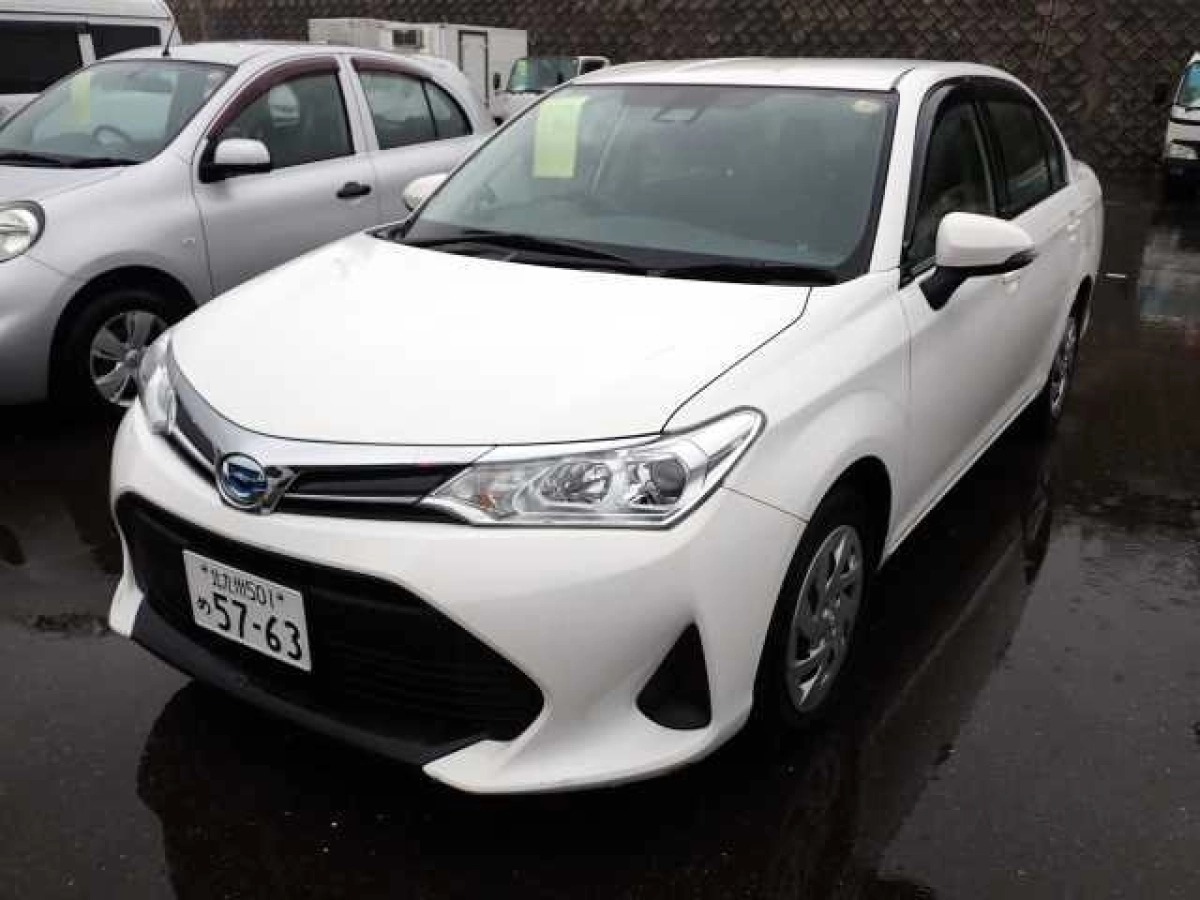 TOYOTA COROLLA AXIO NKE165 2021