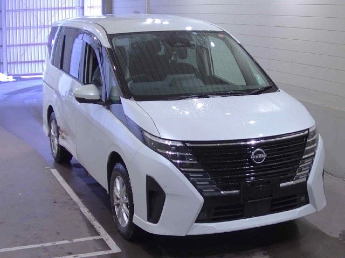 NISSAN SERENA FNC28 2023