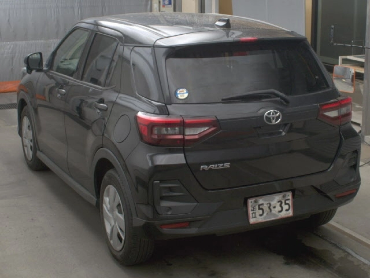 TOYOTA RAIZE