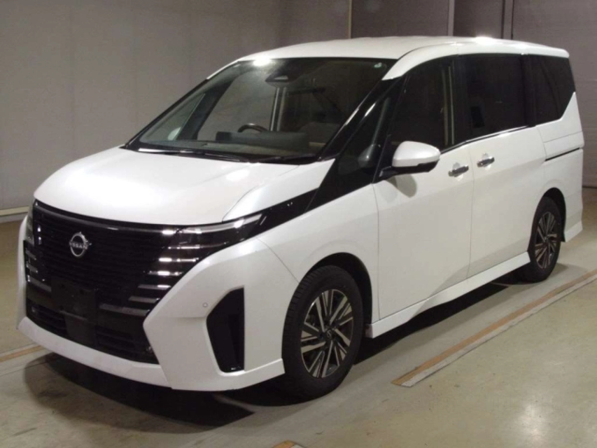 NISSAN SERENA FC28 2023