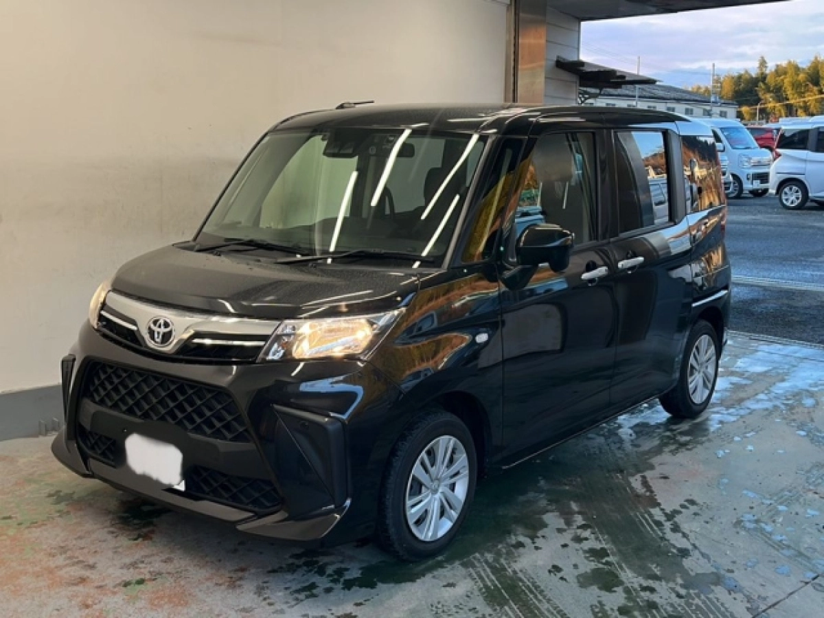 TOYOTA ROOMY M900A 2023