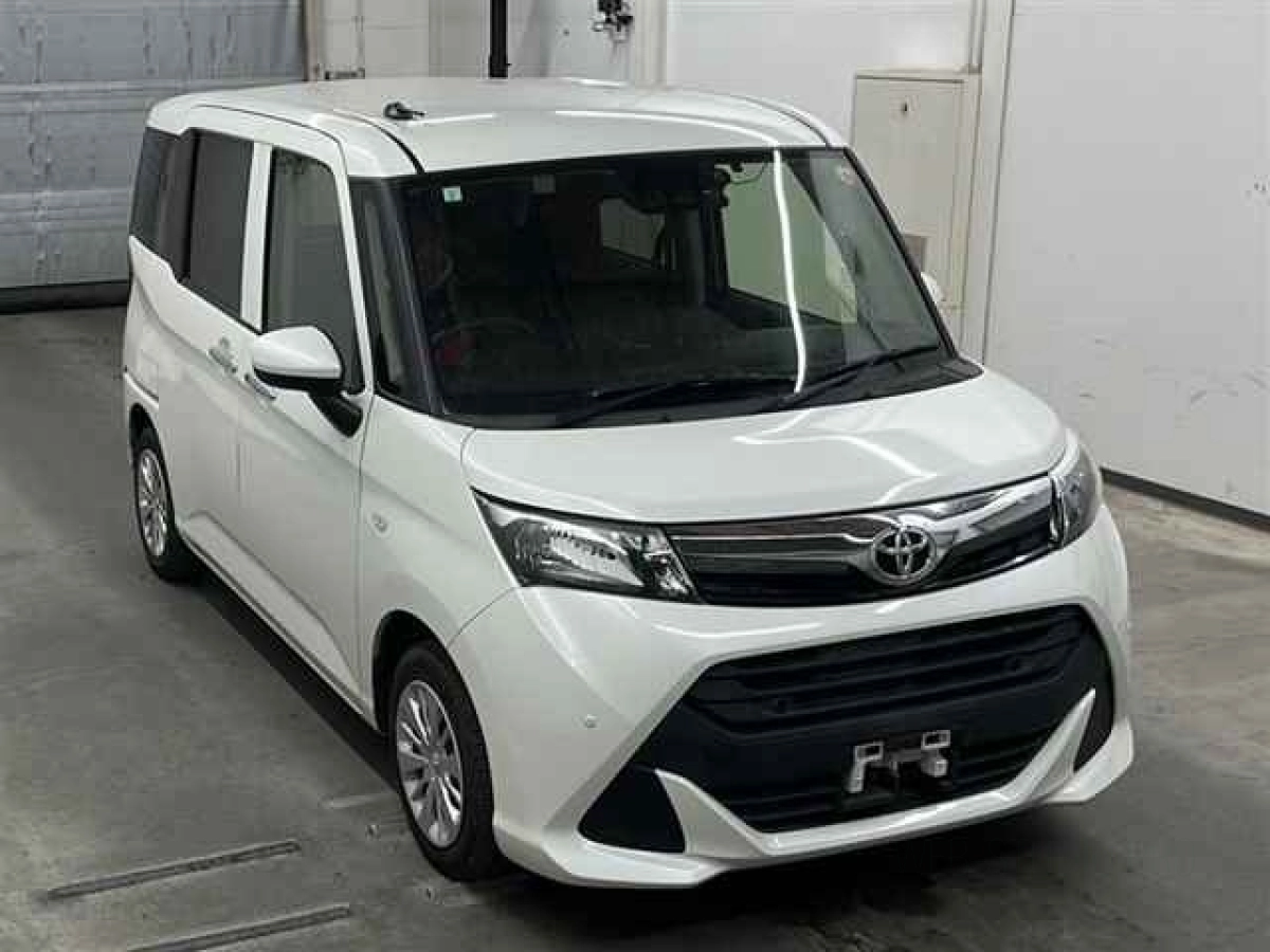 TOYOTA TANK M900A 2019