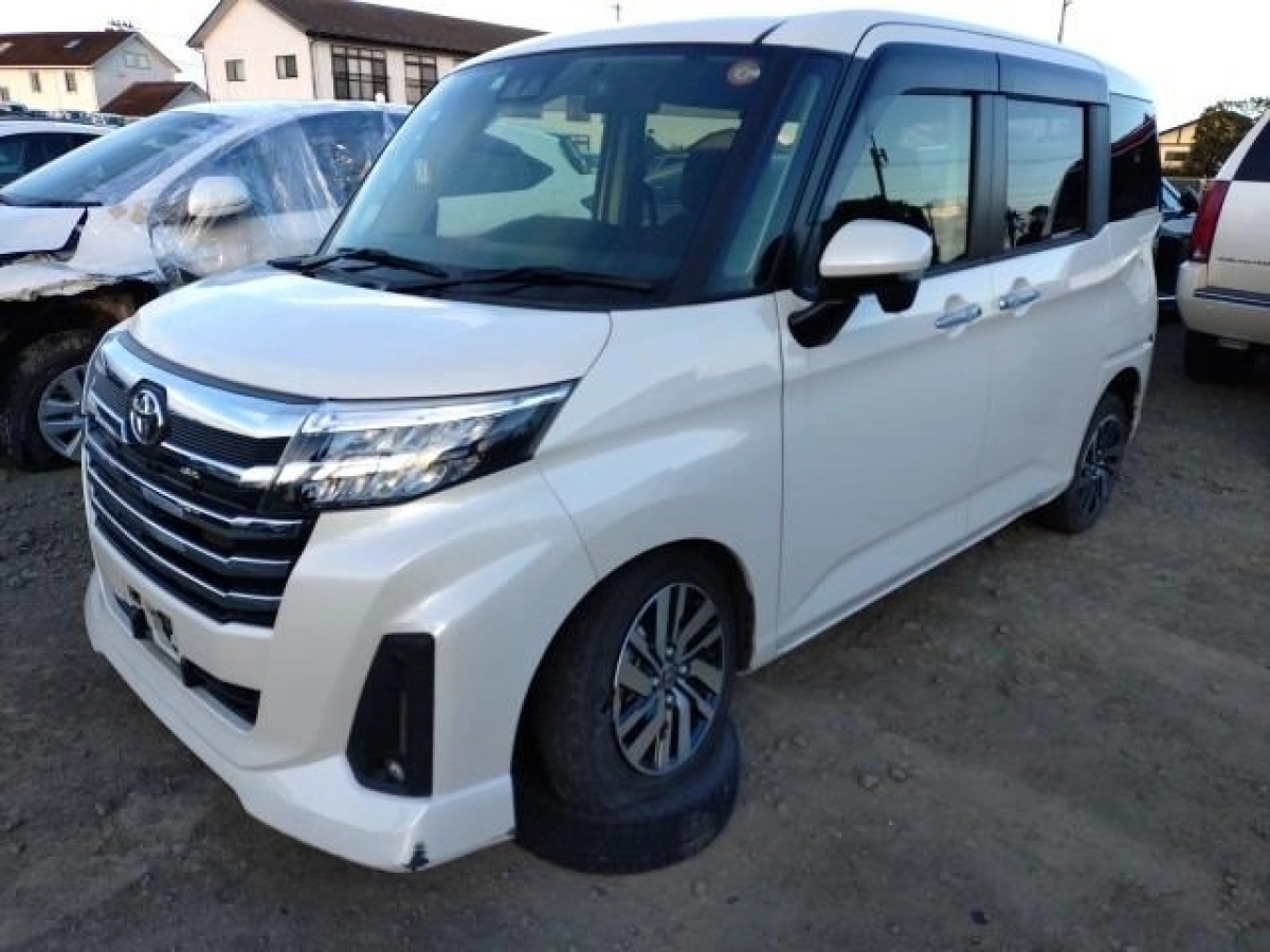 TOYOTA ROOMY M910A 2023