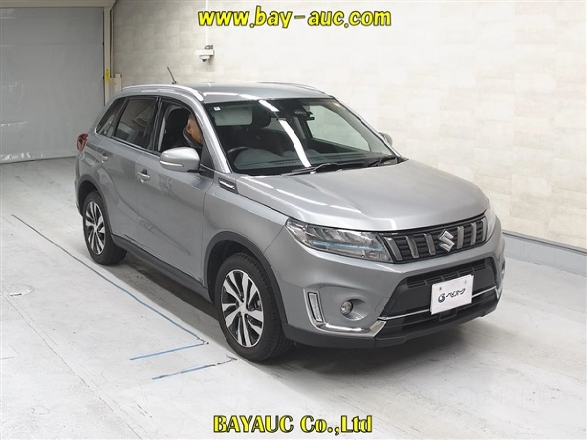 SUZUKI ESCUDO YEH1S 2022