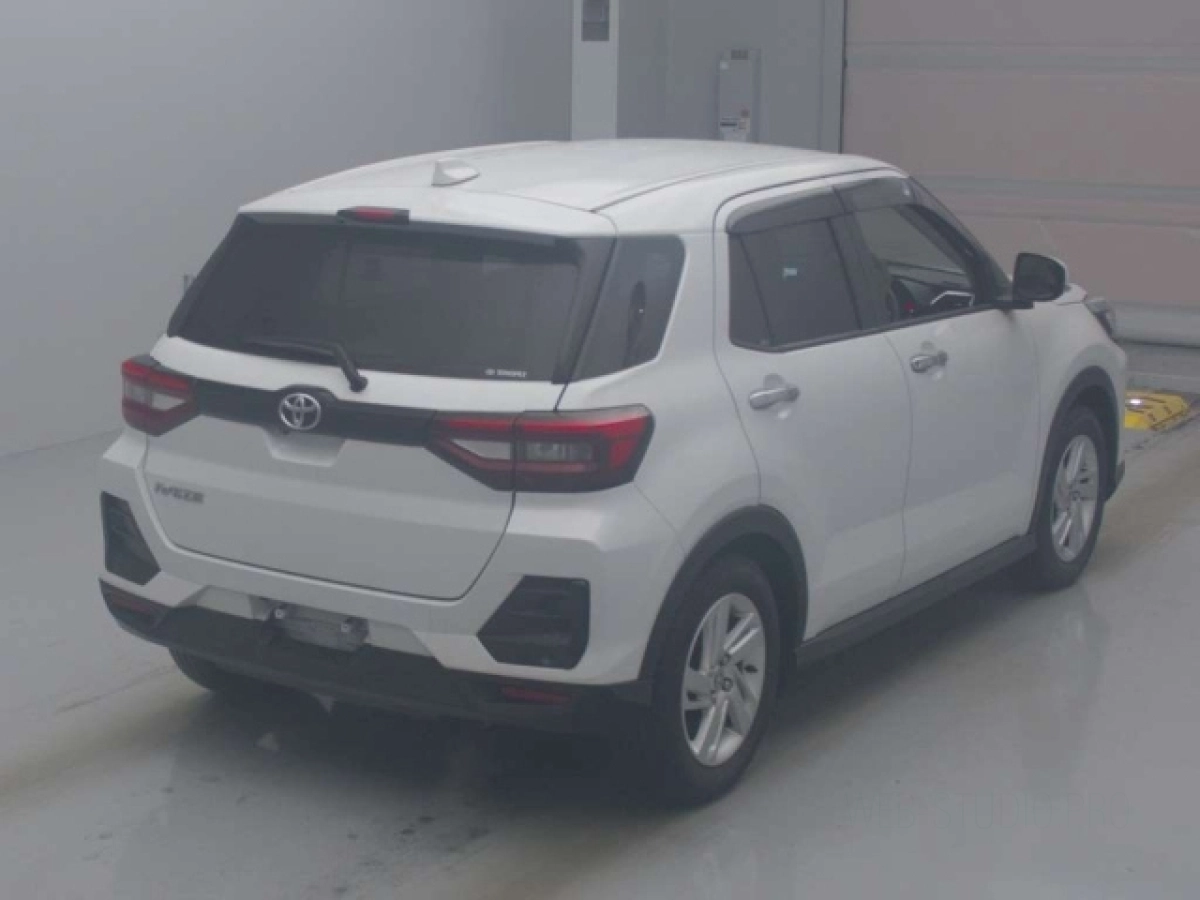 TOYOTA RAIZE