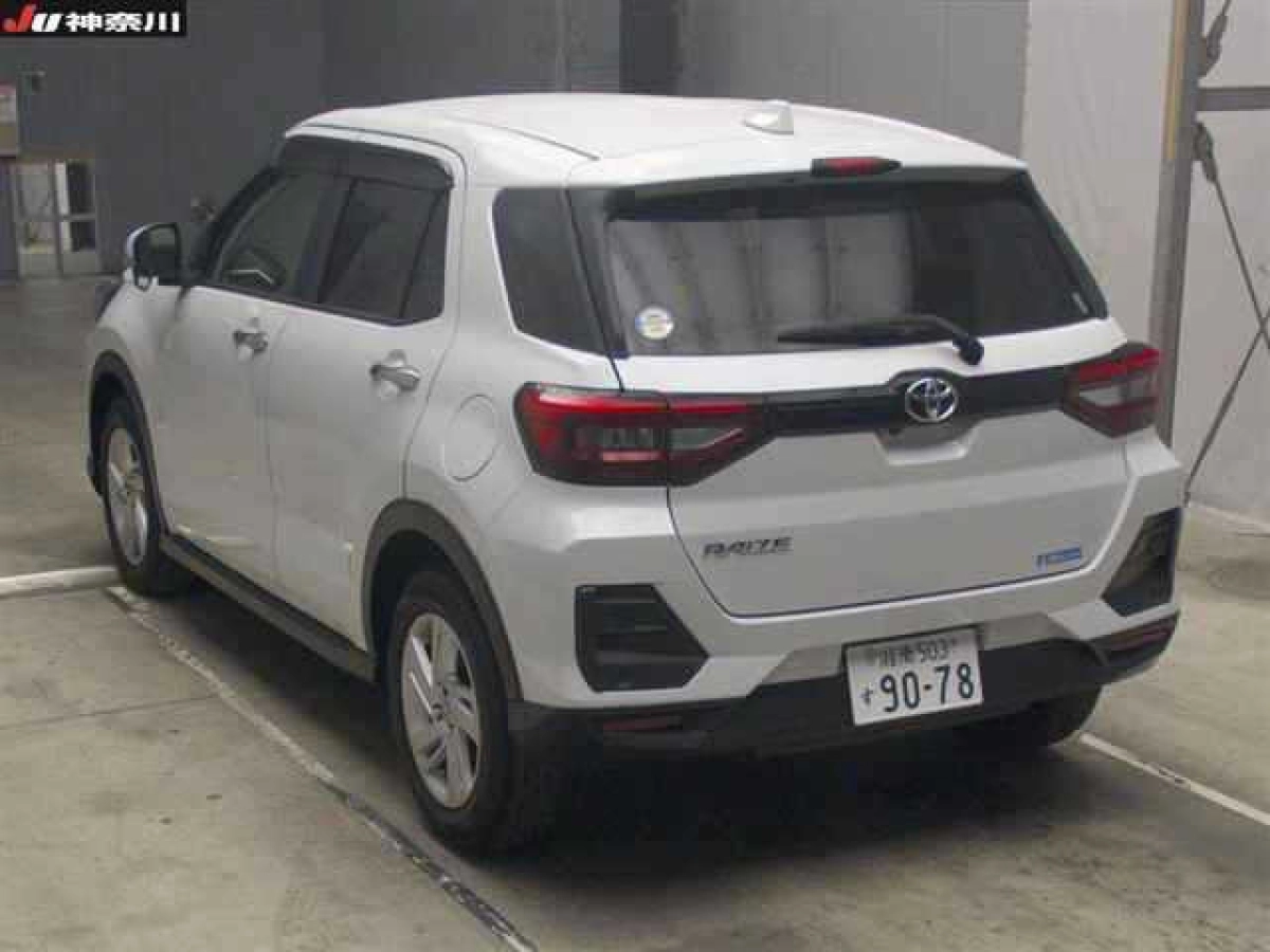 TOYOTA RAIZE