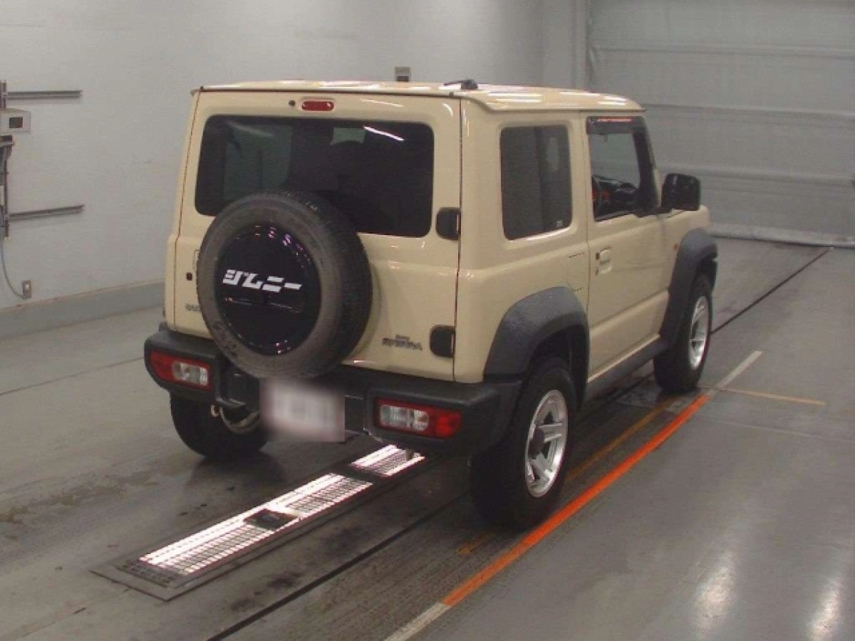 SUZUKI JIMNY SIERRA