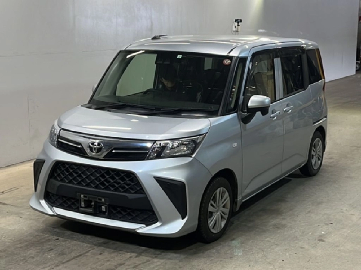 TOYOTA ROOMY M900A 2023