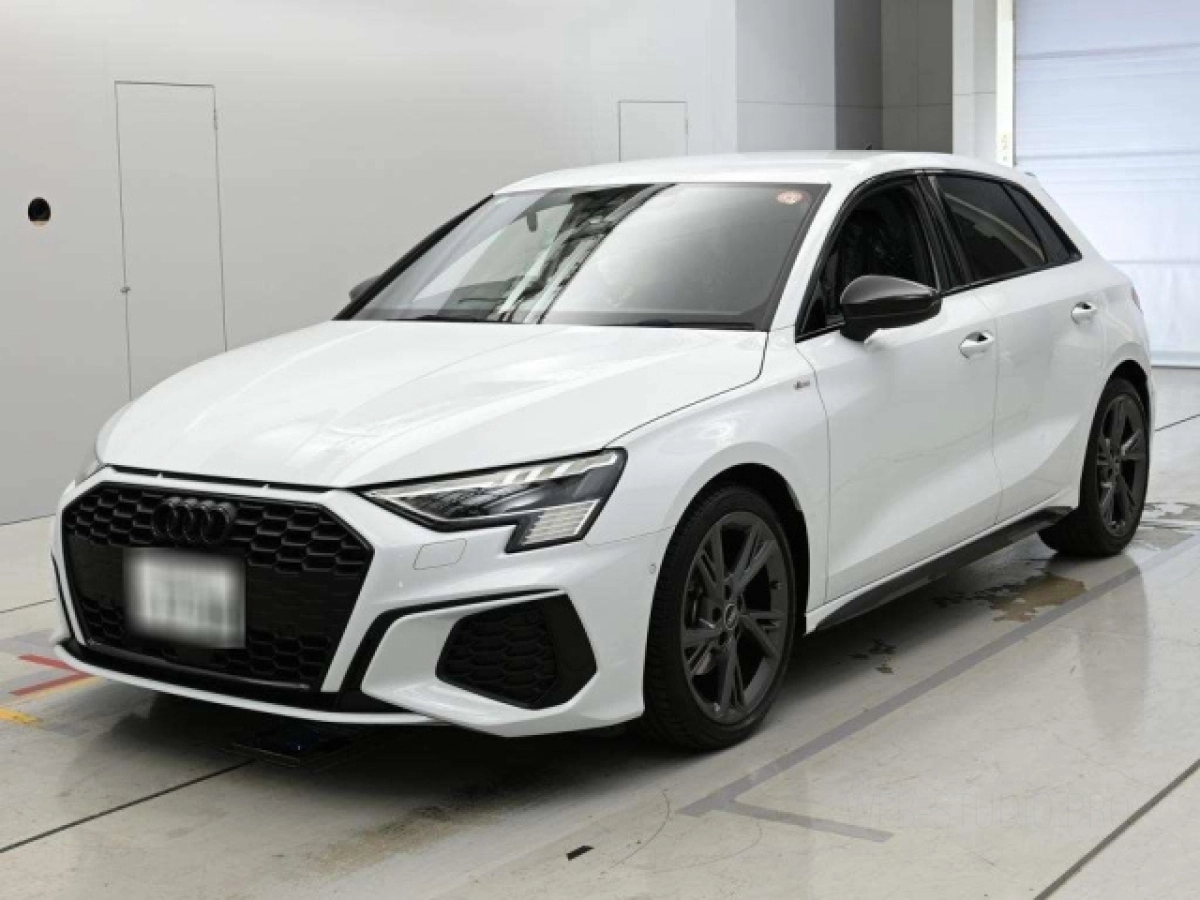 AUDI A3 GYDLA 2022