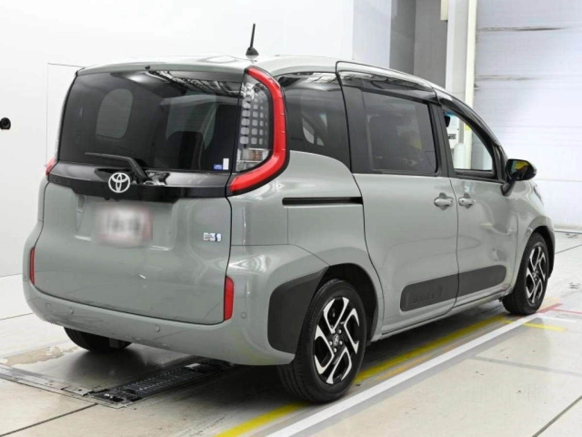 TOYOTA SIENTA
