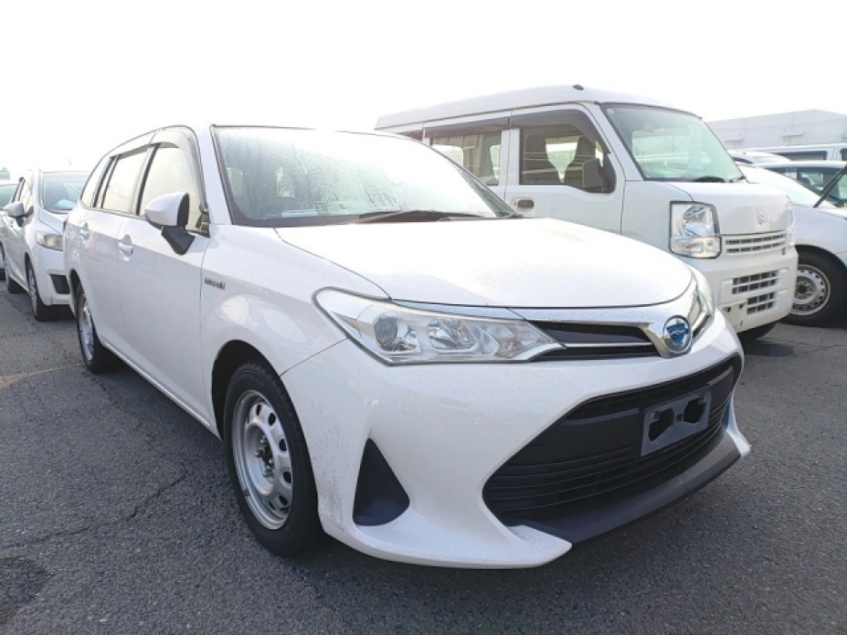 TOYOTA COROLLA FIELDER