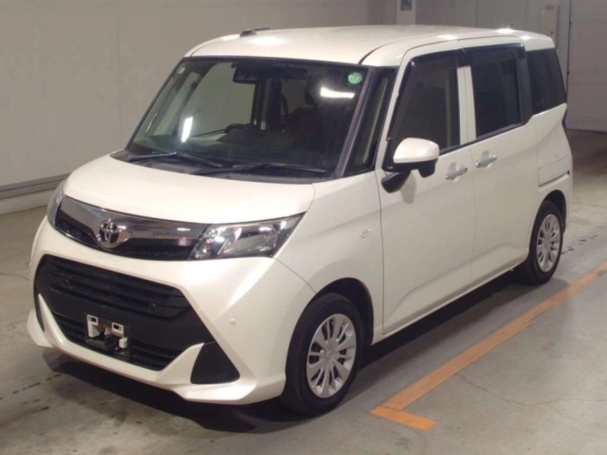 TOYOTA TANK M900A 2019