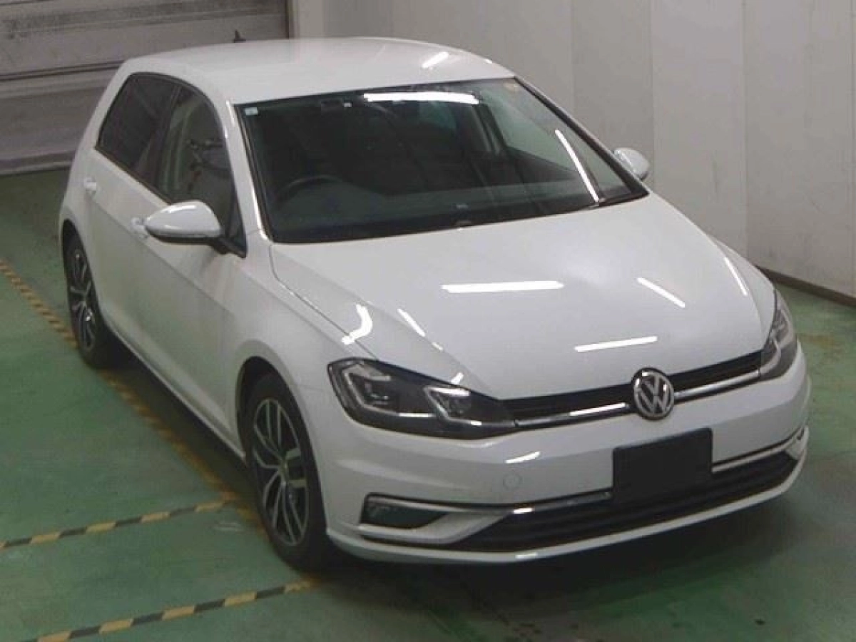 VOLKSWAGEN GOLF AUCPT 2019